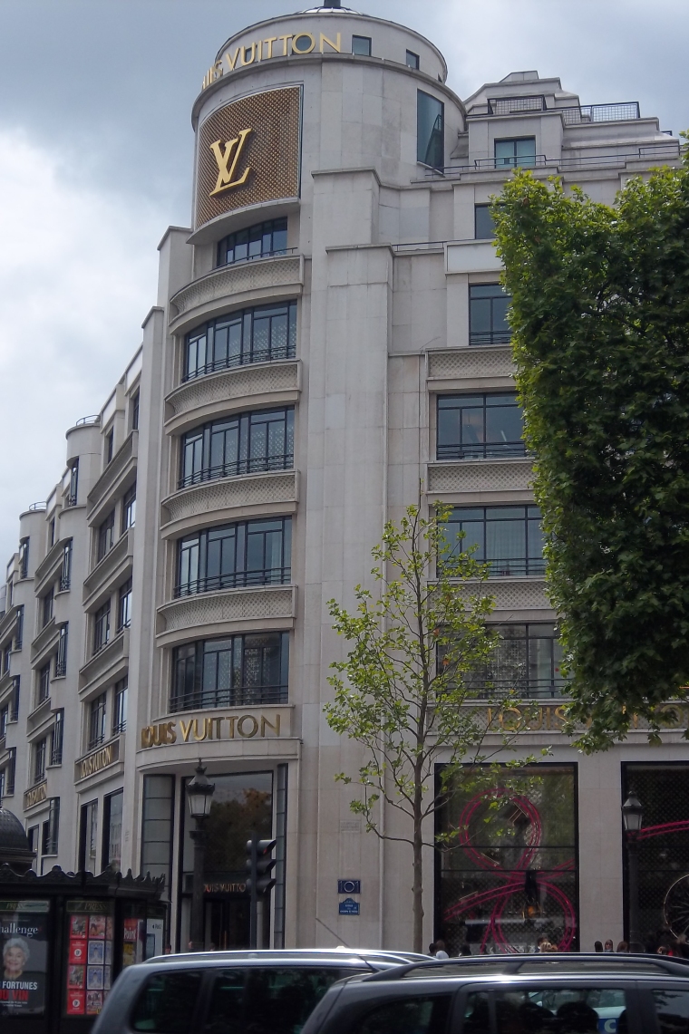 Louis Vuitton - Paris